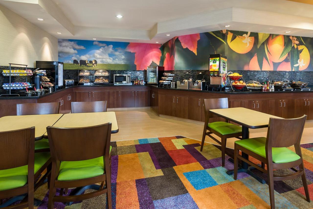 HOTEL FAIRFIELD INN & SUITES KANSAS CITY LEE'S SUMMIT, MO 3* (United  States) - from US$ 98 | BOOKED